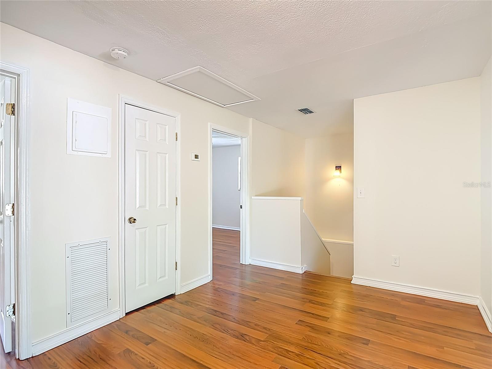 CEDAR GROVE - Residential