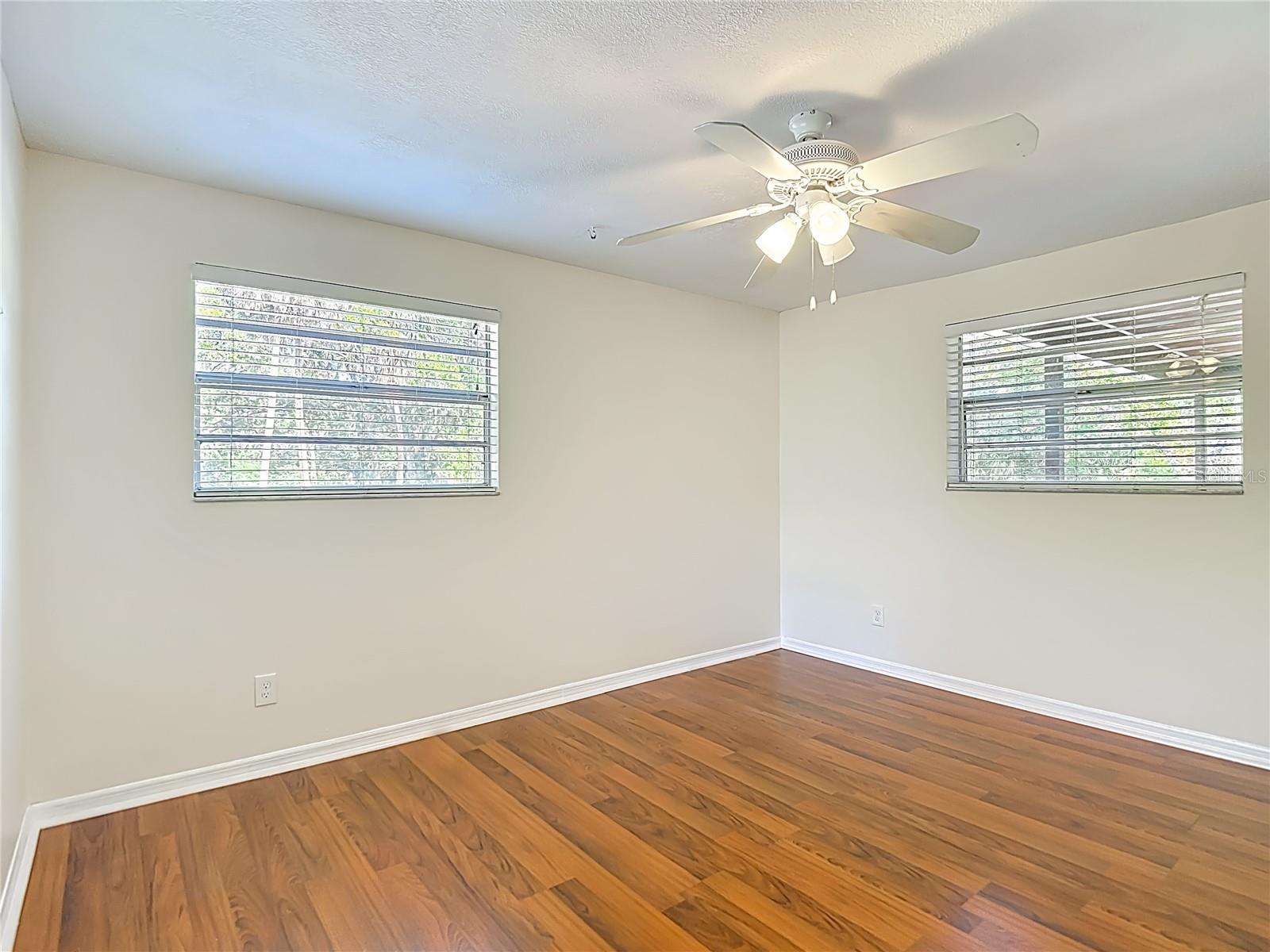 CEDAR GROVE - Residential