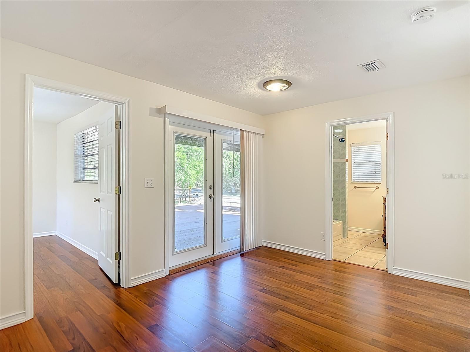 CEDAR GROVE - Residential