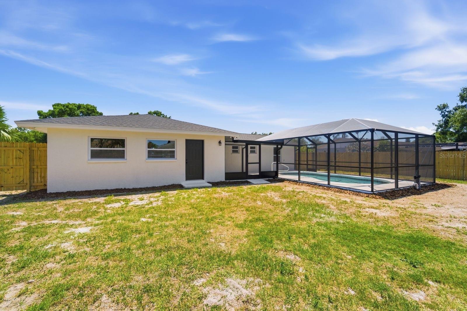 DE SOTO LAKES - Residential