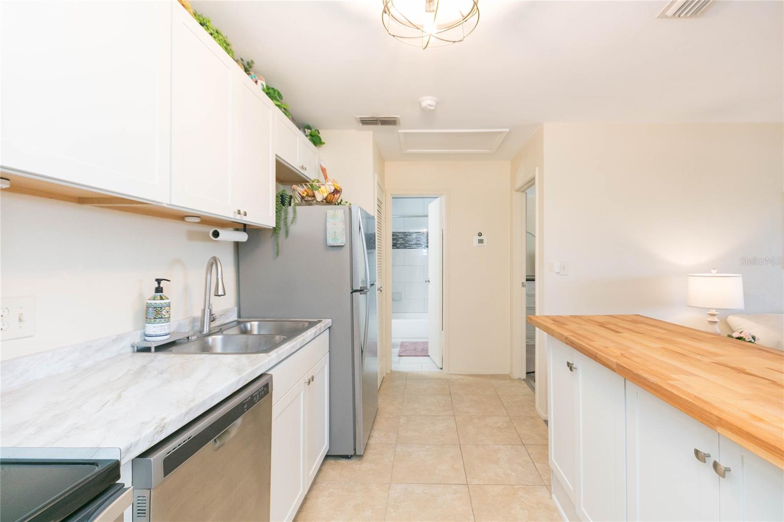 WINDJAMMER CONDO - Residential