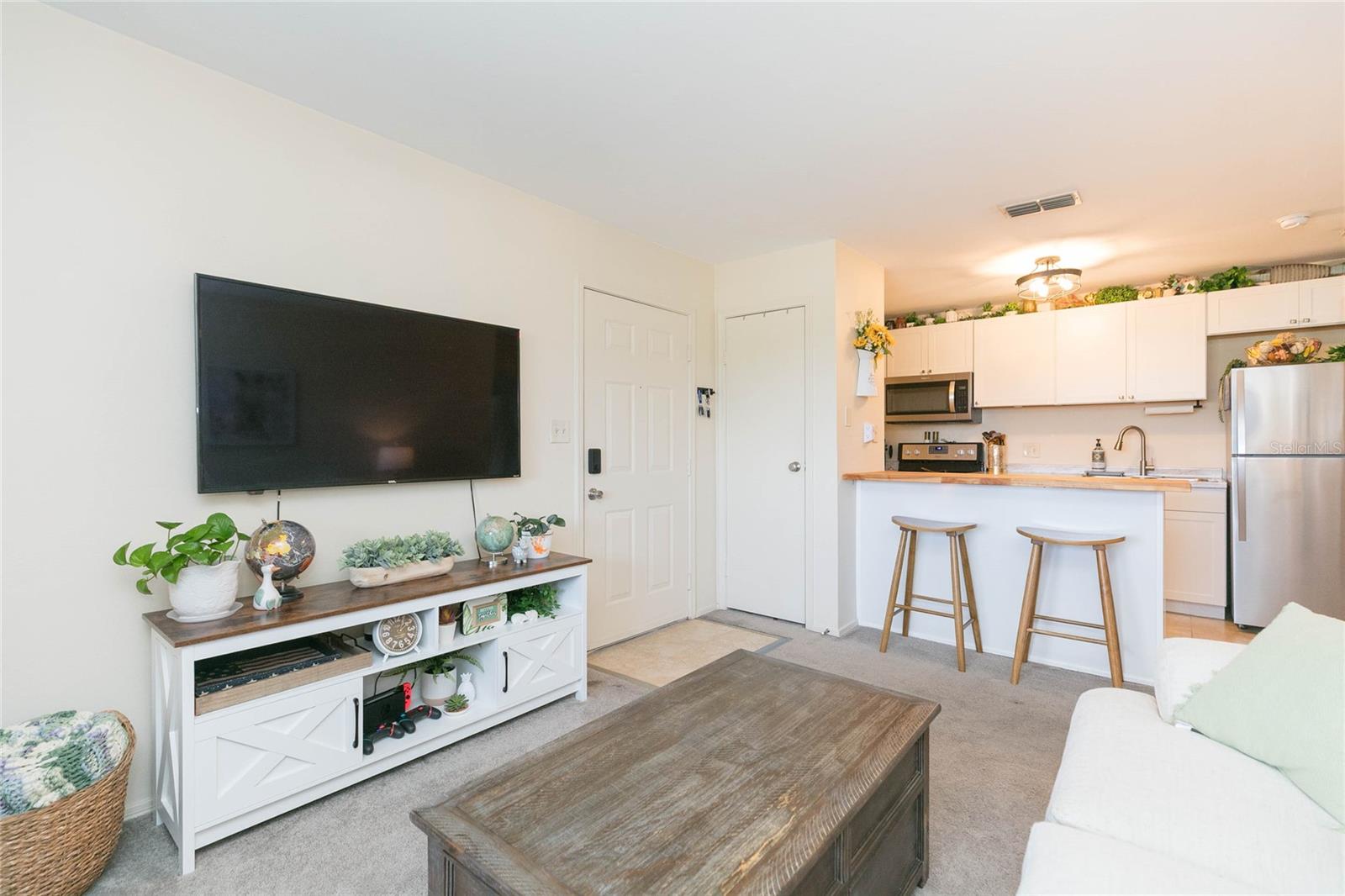 WINDJAMMER CONDO - Residential