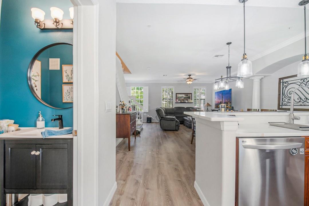 BALDWIN PARK - Residential