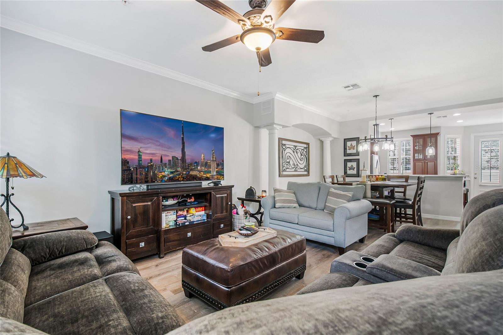 BALDWIN PARK - Residential