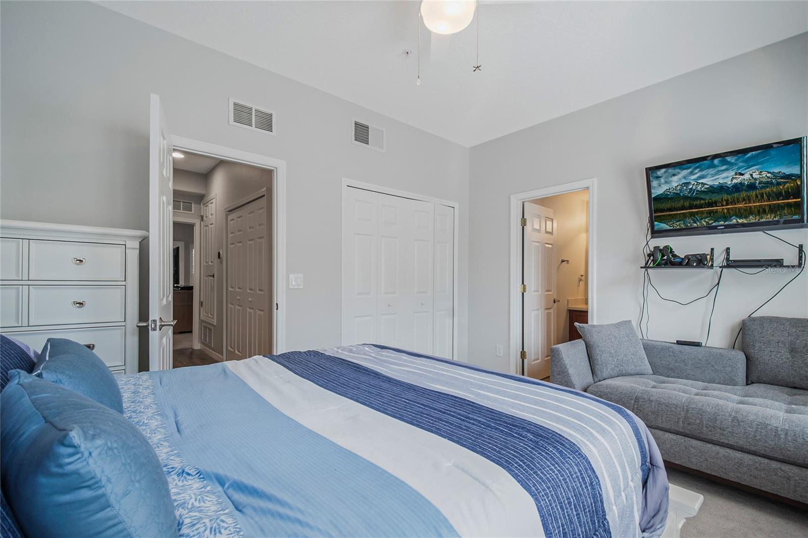 BALDWIN PARK - Residential