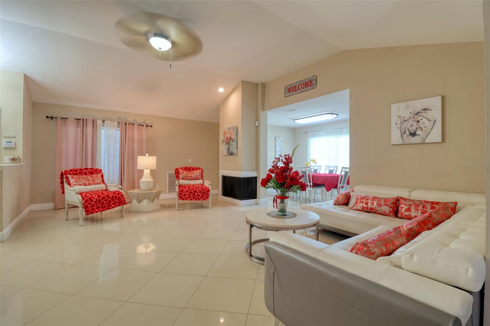 NORTH LAKES SEC E UNIT 1 - Residential