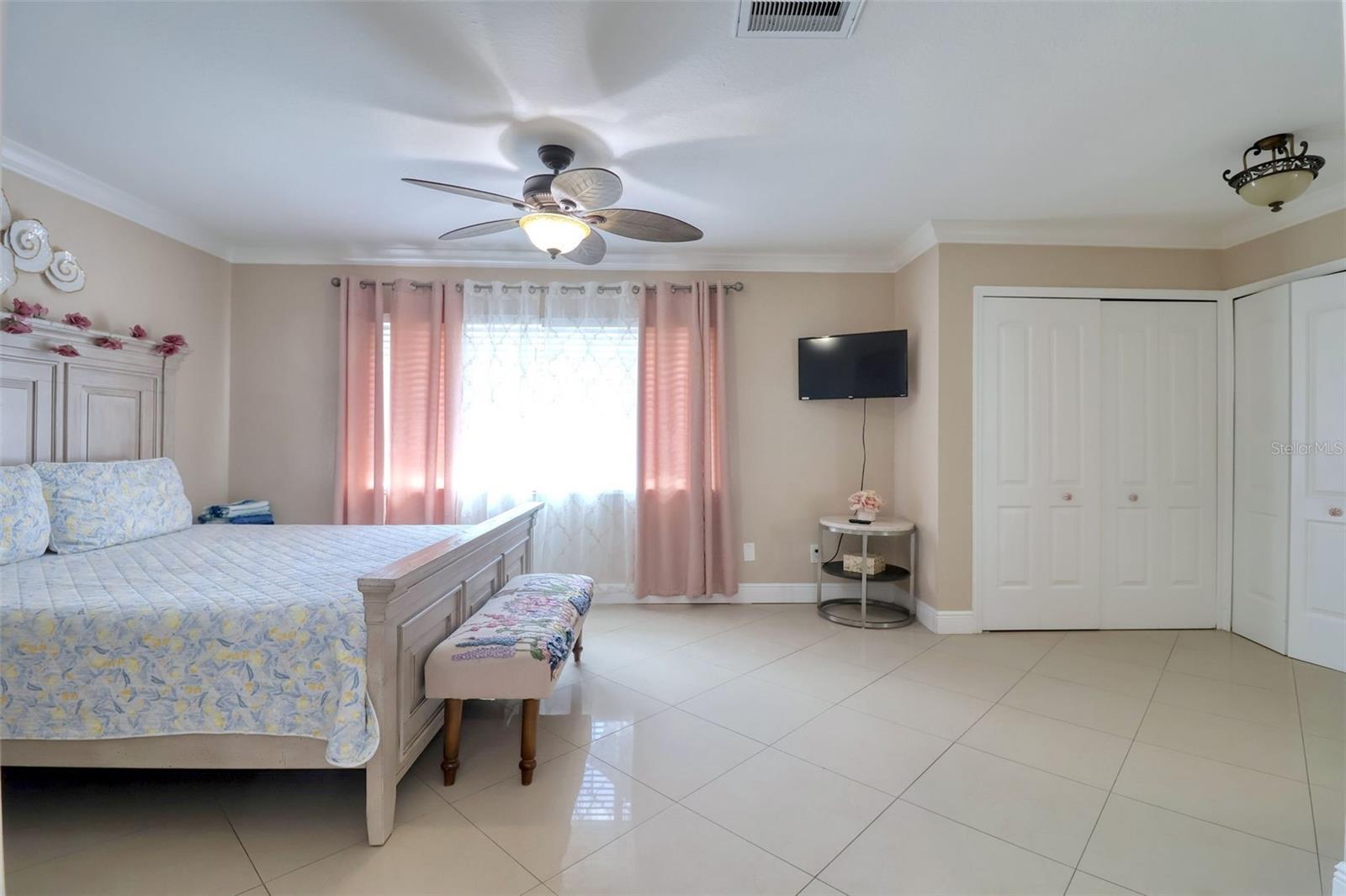 NORTH LAKES SEC E UNIT 1 - Residential