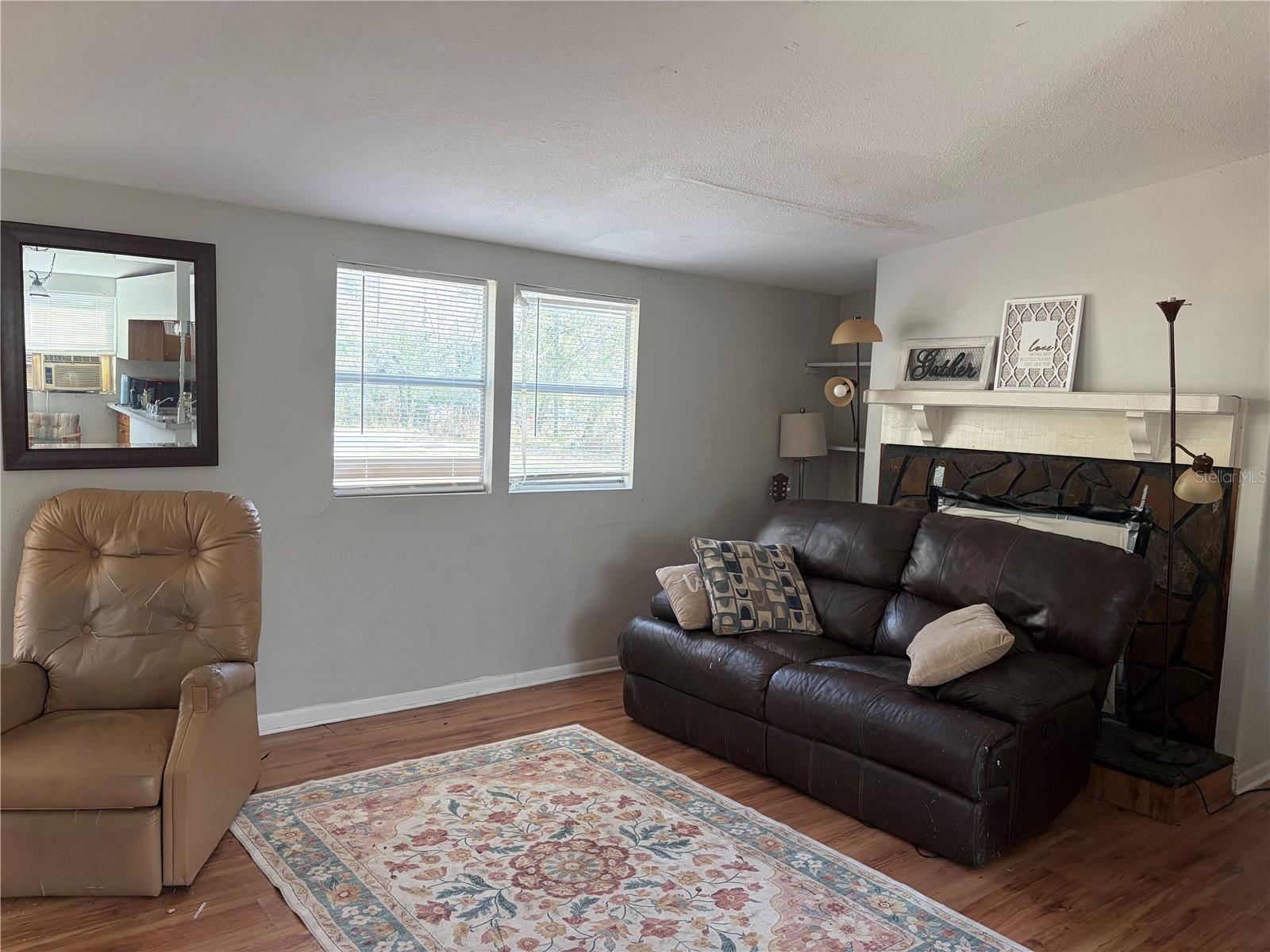 ANGUS VALLEY - Residential