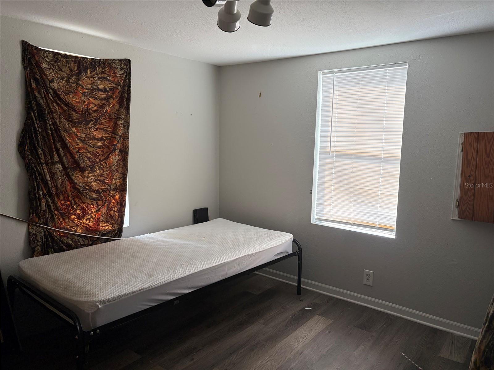 ANGUS VALLEY - Residential