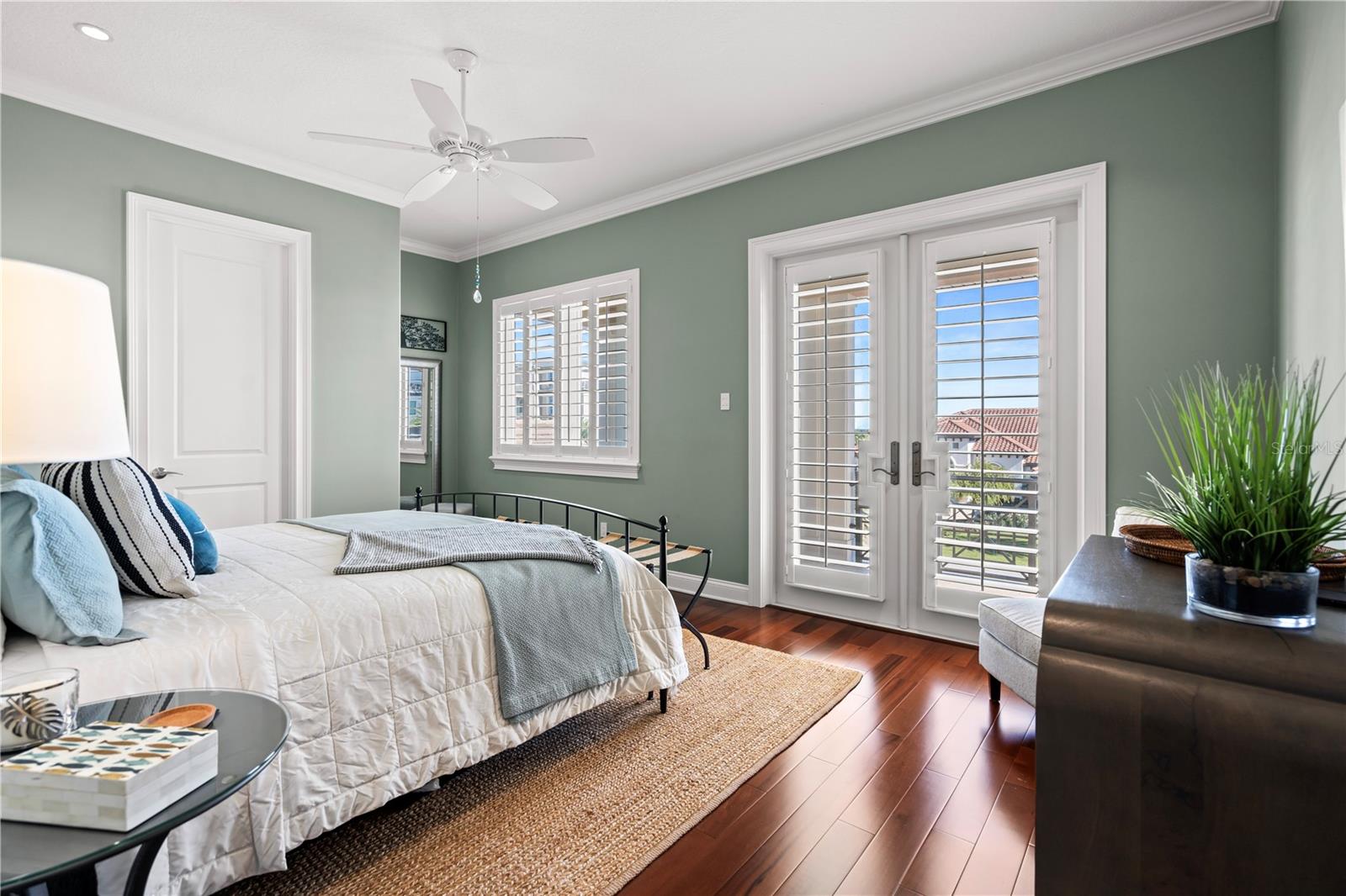 HAMMOCK BEACH - Residential