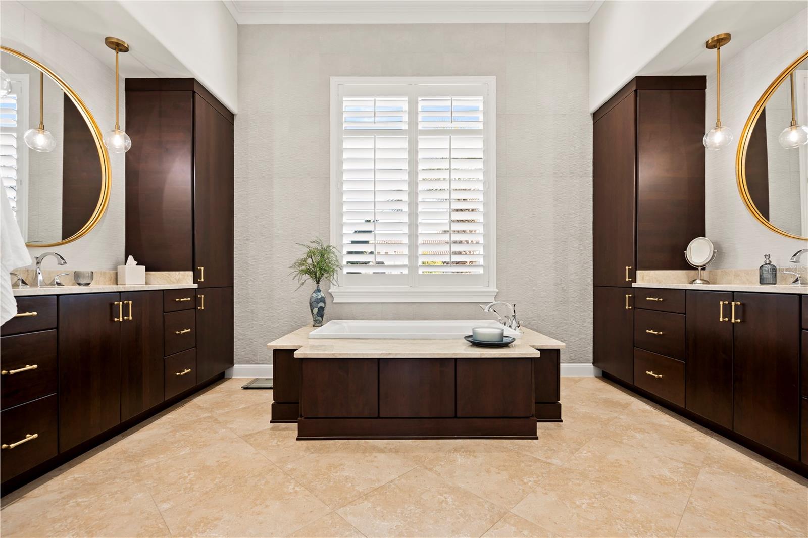 HAMMOCK BEACH - Residential