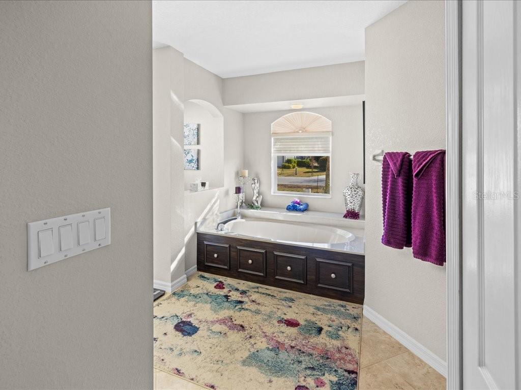 PUNTA GORDA ISLES SEC 18 - Residential