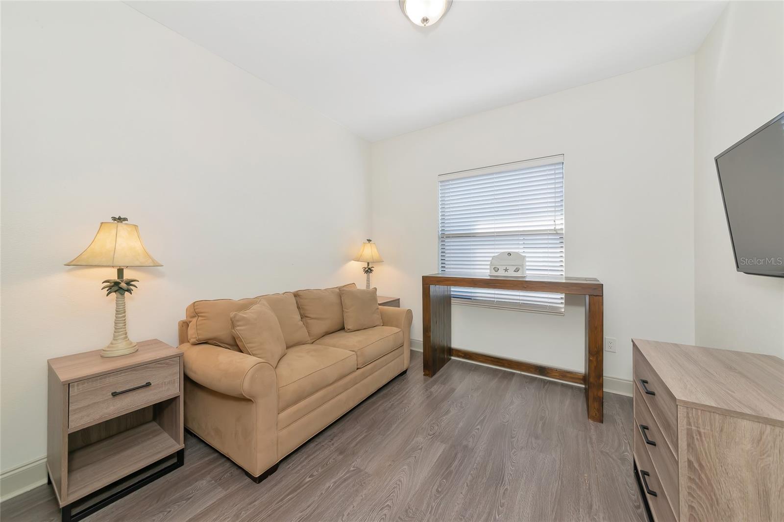 PALMA SOLA TRACE - Residential