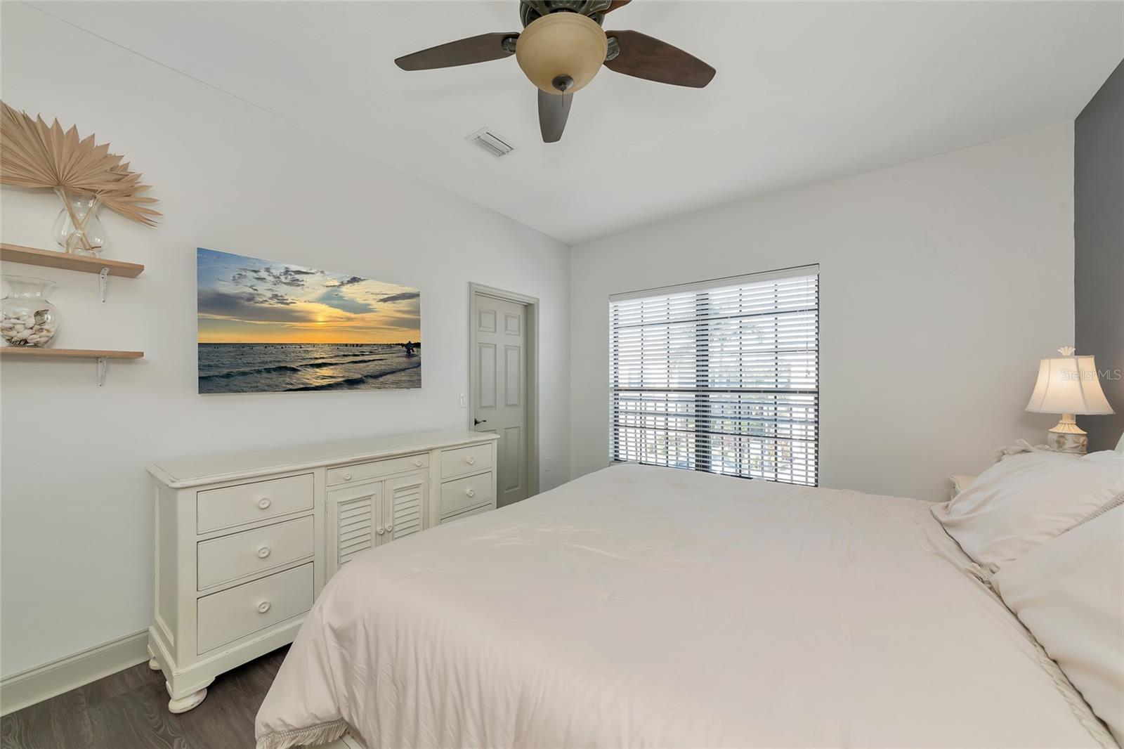 PALMA SOLA TRACE - Residential