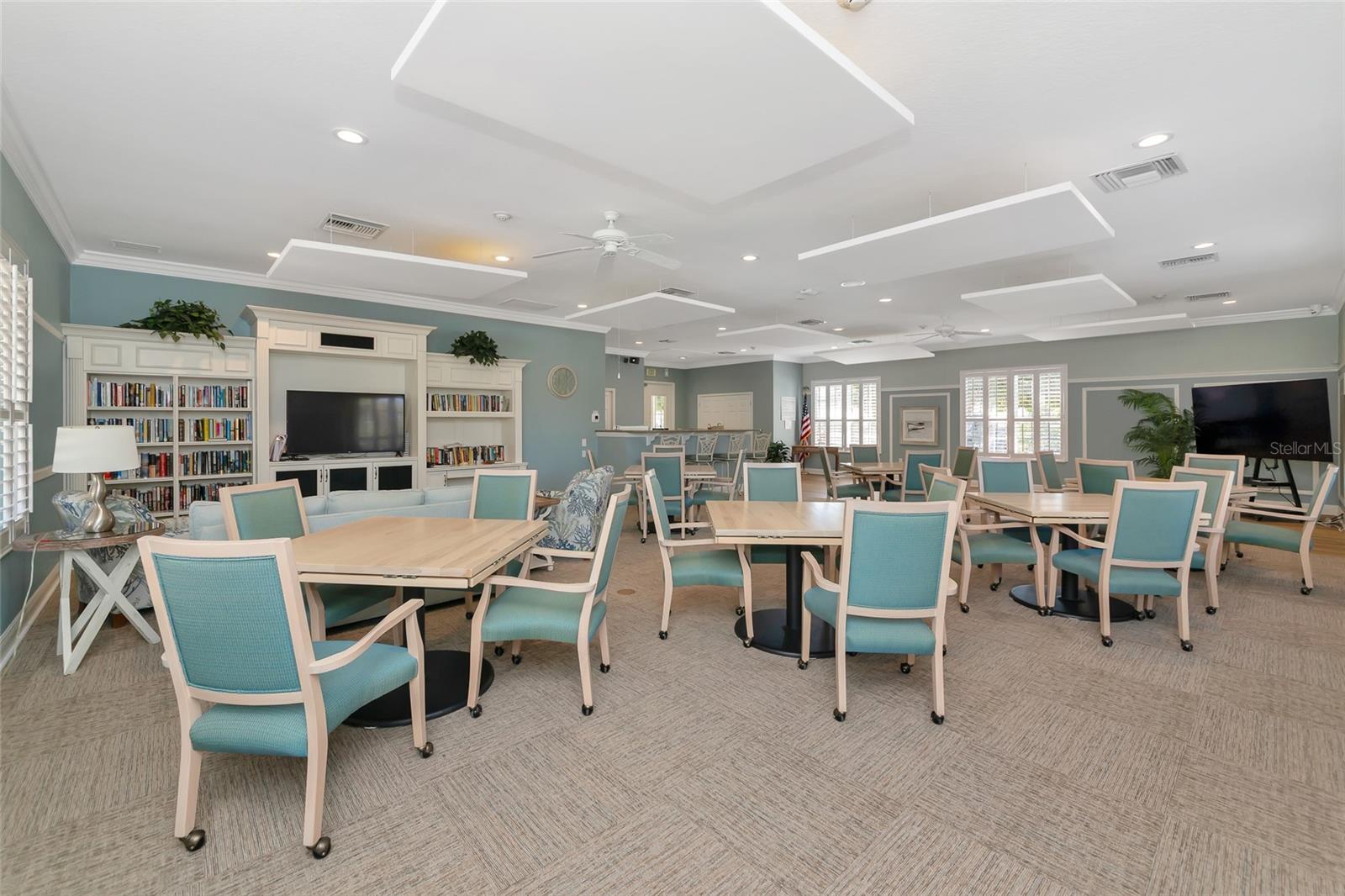 PALMA SOLA TRACE - Residential