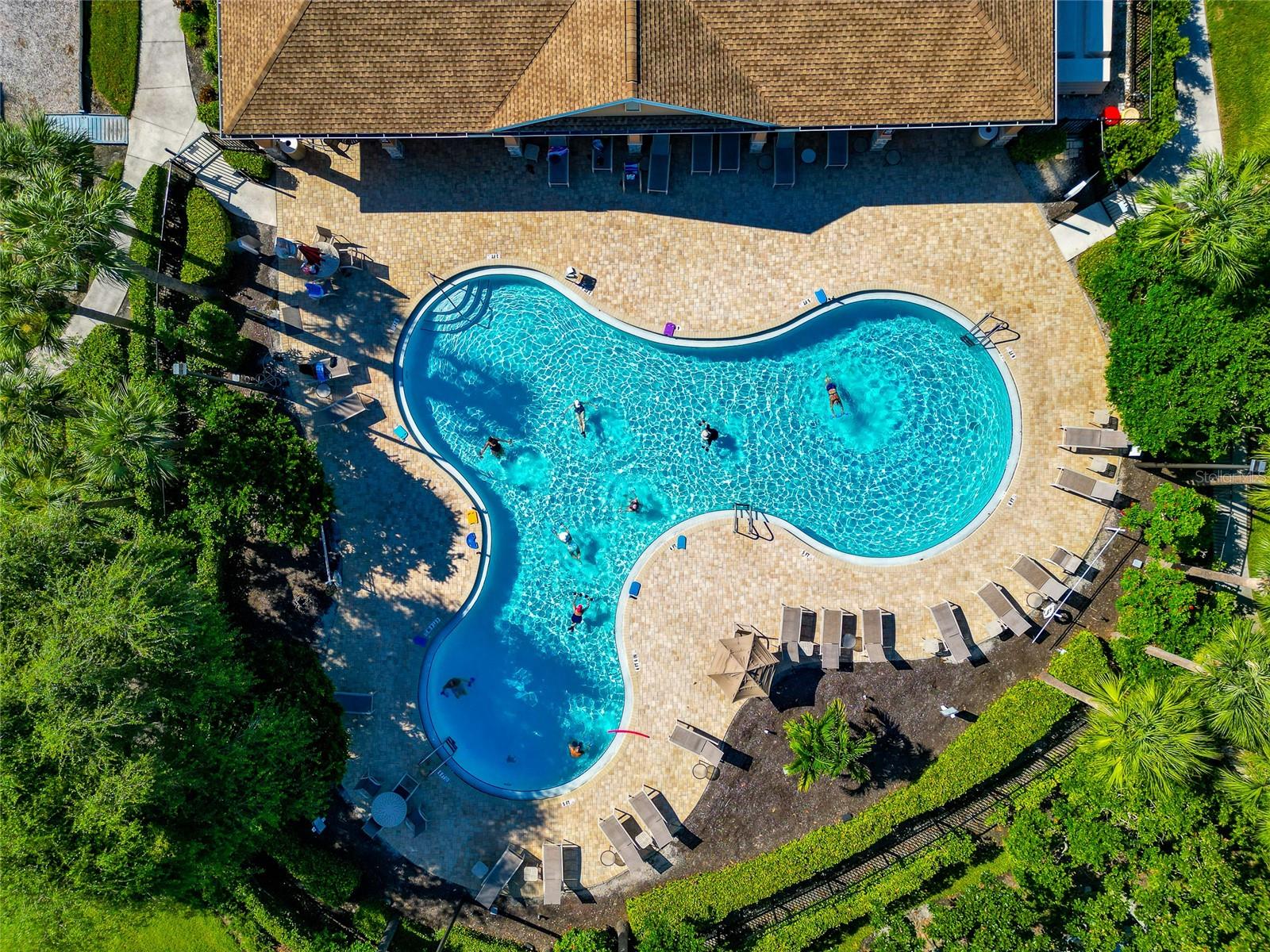 PALMA SOLA TRACE - Residential