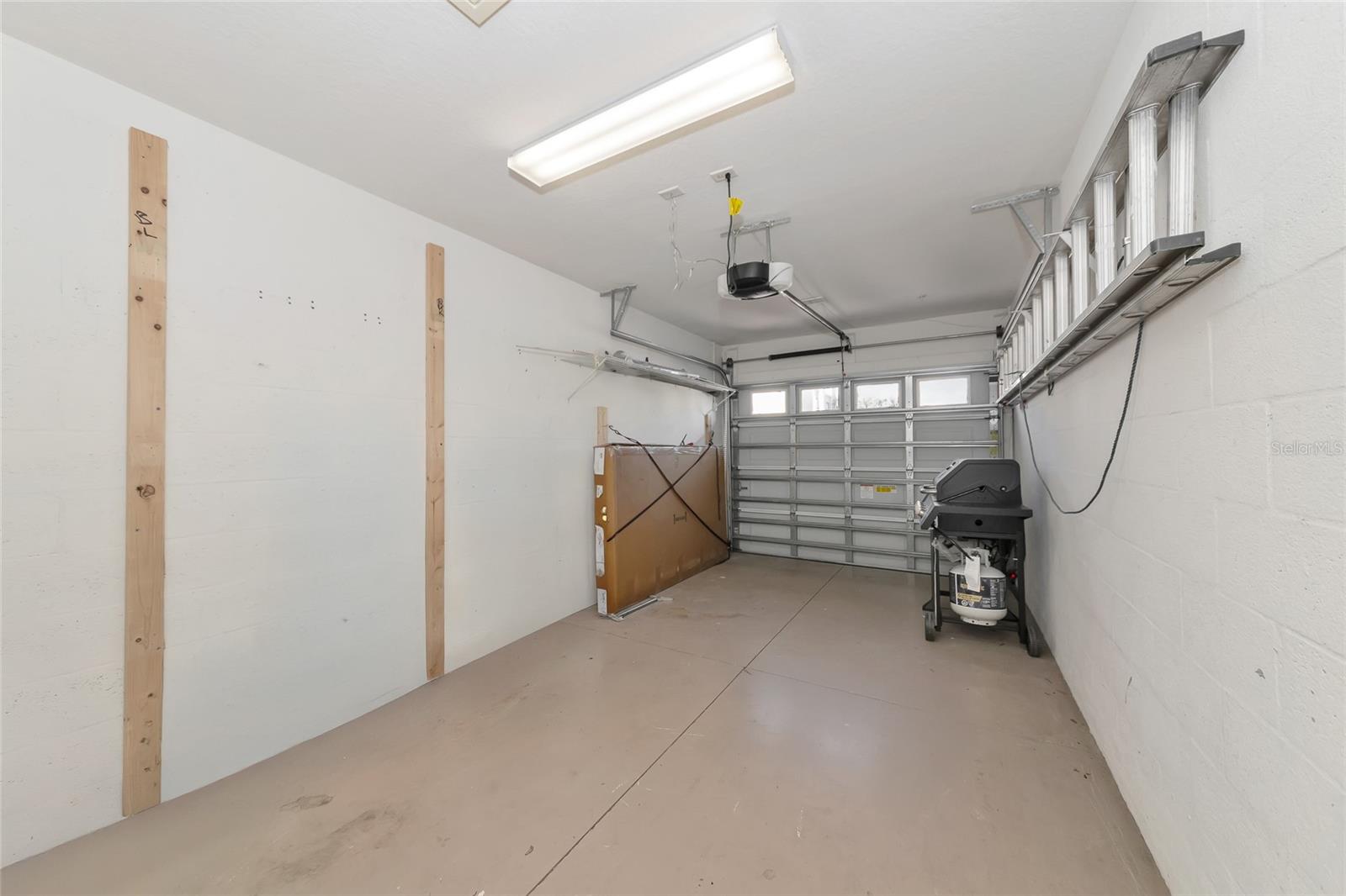 PALMA SOLA TRACE - Residential