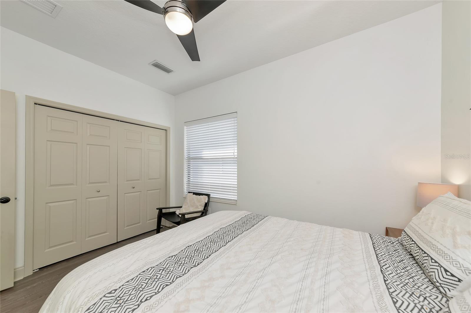 PALMA SOLA TRACE - Residential