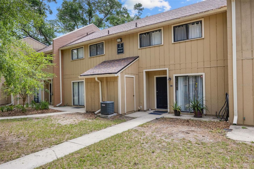Photo of 507 NW 39 Road #317, Gainesville, FL 32607 (MLS # GC530336)