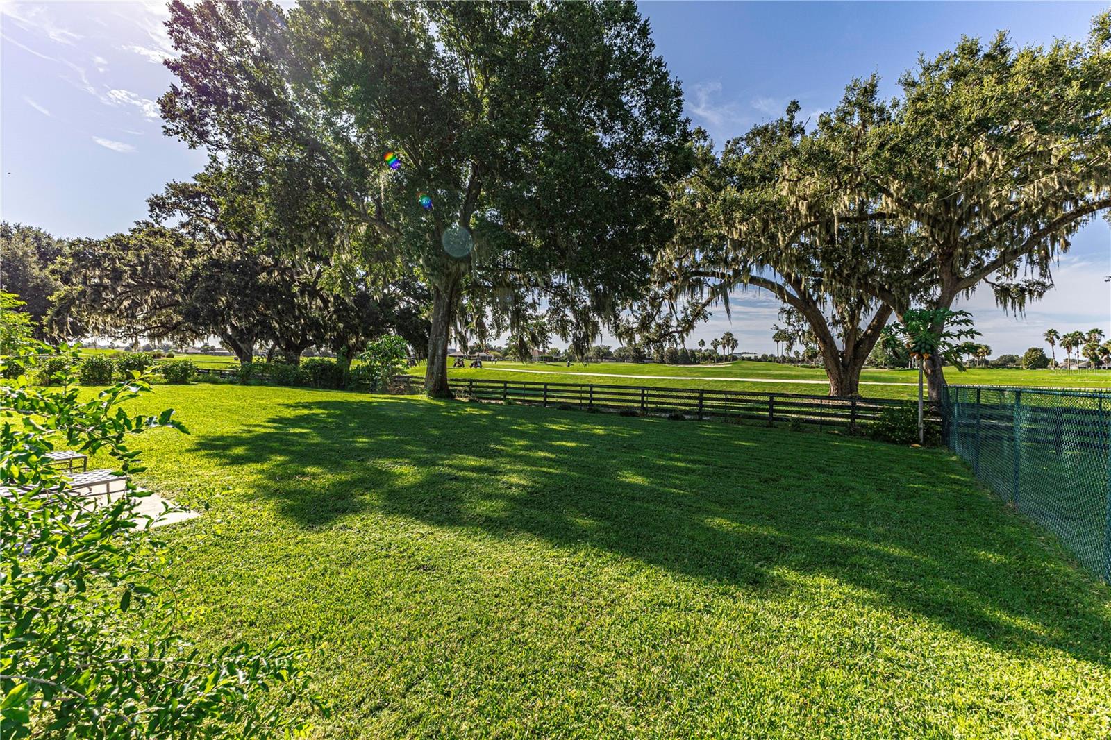 FAIRWAYS/ROLLING HILLS 01 - Residential