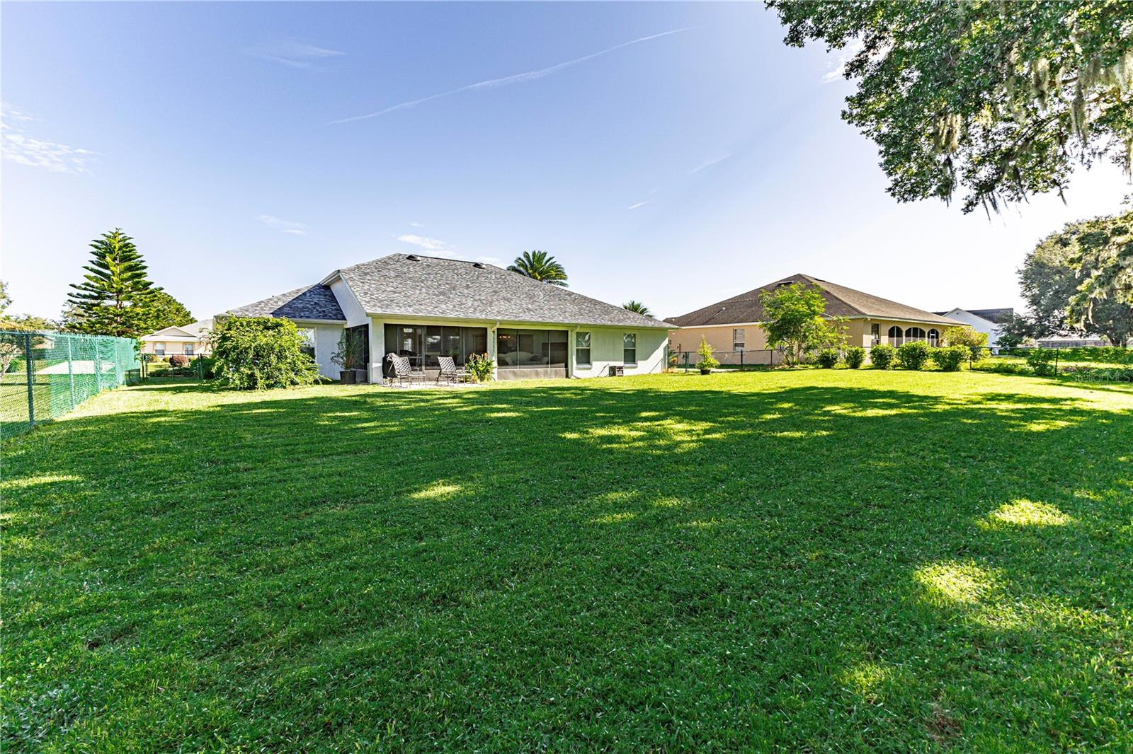 FAIRWAYS/ROLLING HILLS 01 - Residential