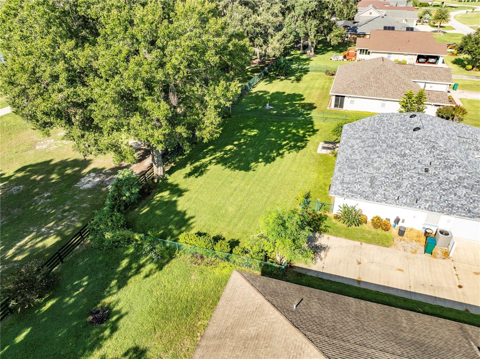 FAIRWAYS/ROLLING HILLS 01 - Residential