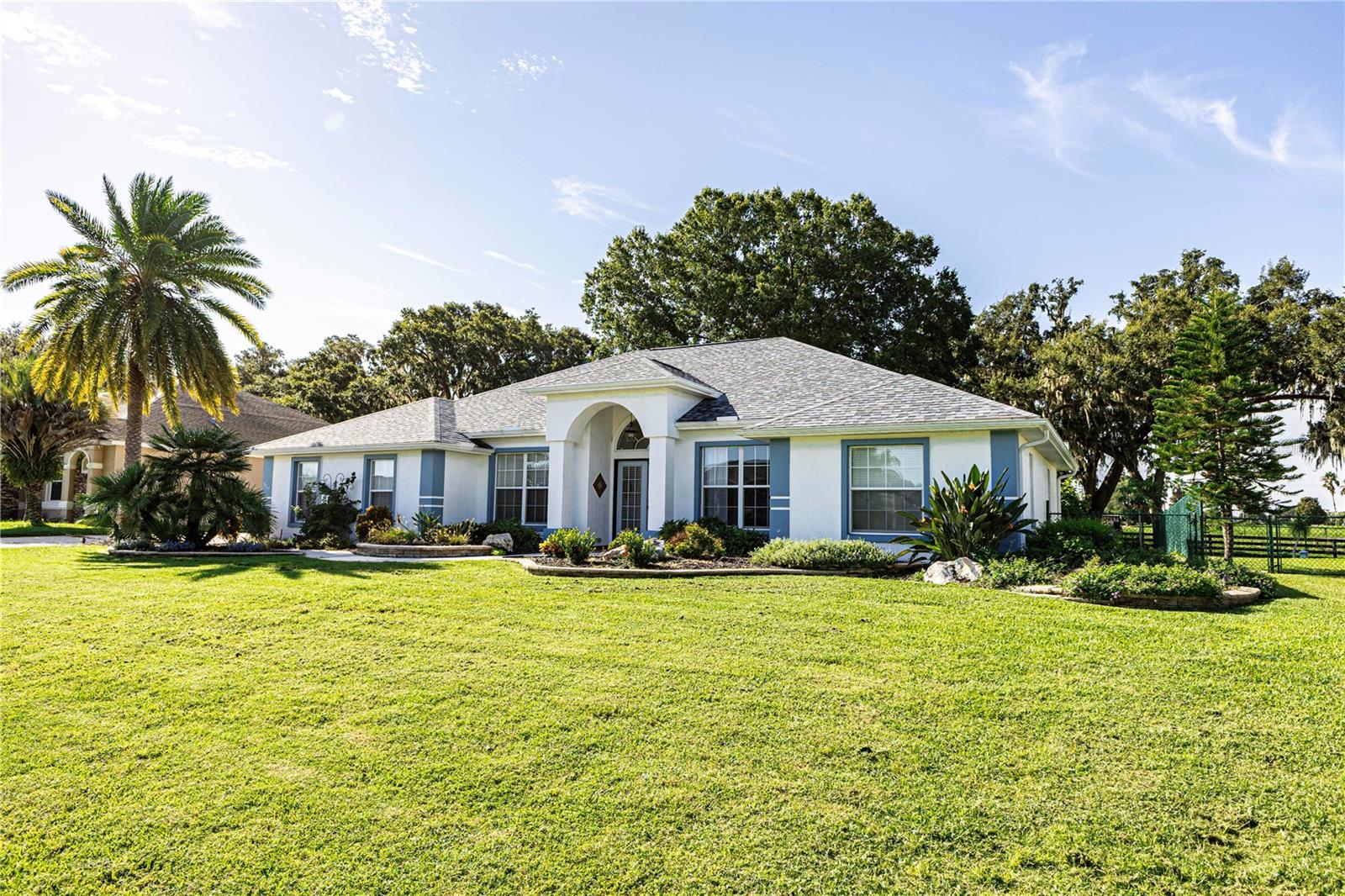 FAIRWAYS/ROLLING HILLS 01 - Residential