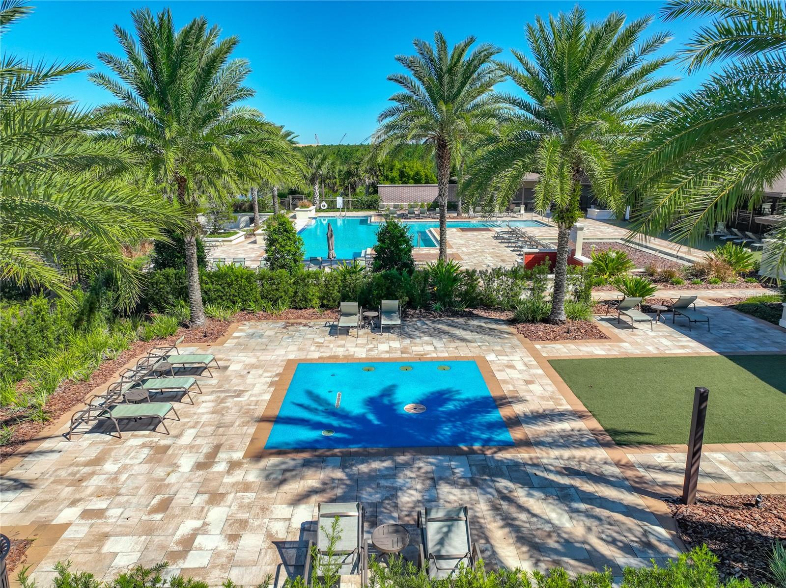 HAWKSMOOR PH 3 - Residential