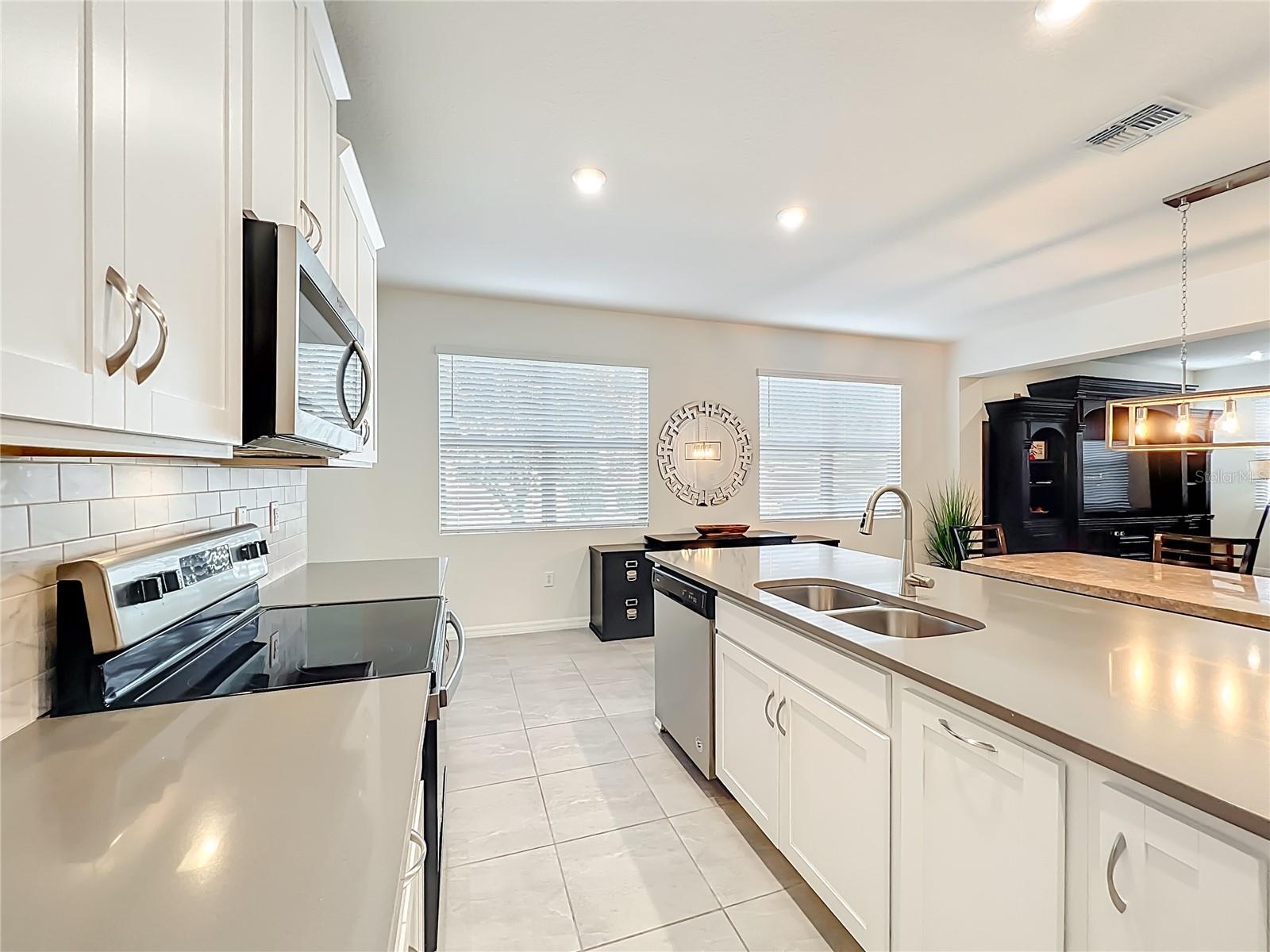 HAWKSMOOR PH 3 - Residential