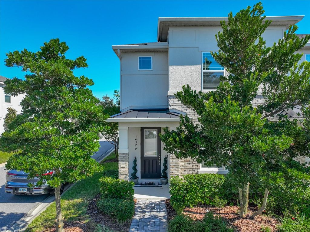 Photo of 16329 Prairie School Drive, Winter Garden, FL 34787 (MLS # O6353551)