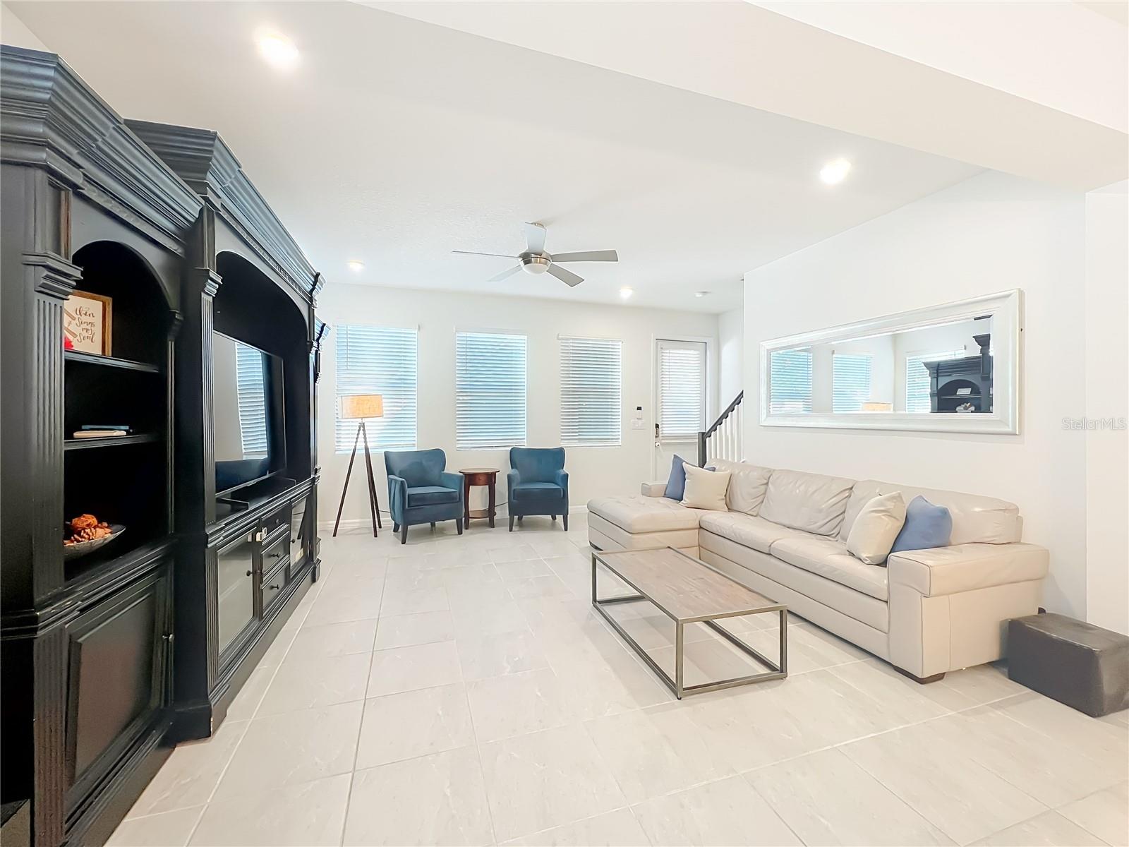 HAWKSMOOR PH 3 - Residential