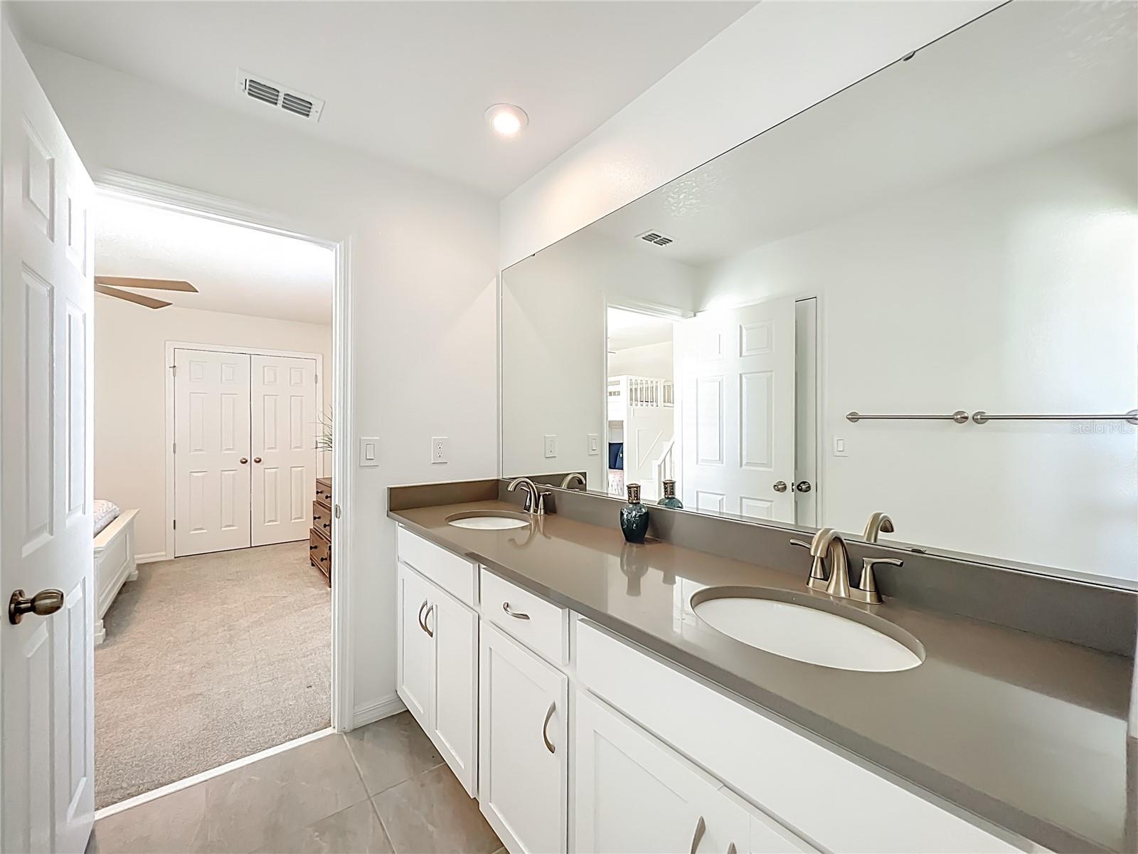 HAWKSMOOR PH 3 - Residential