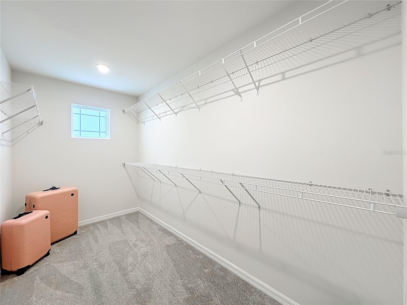 HAWKSMOOR PH 3 - Residential