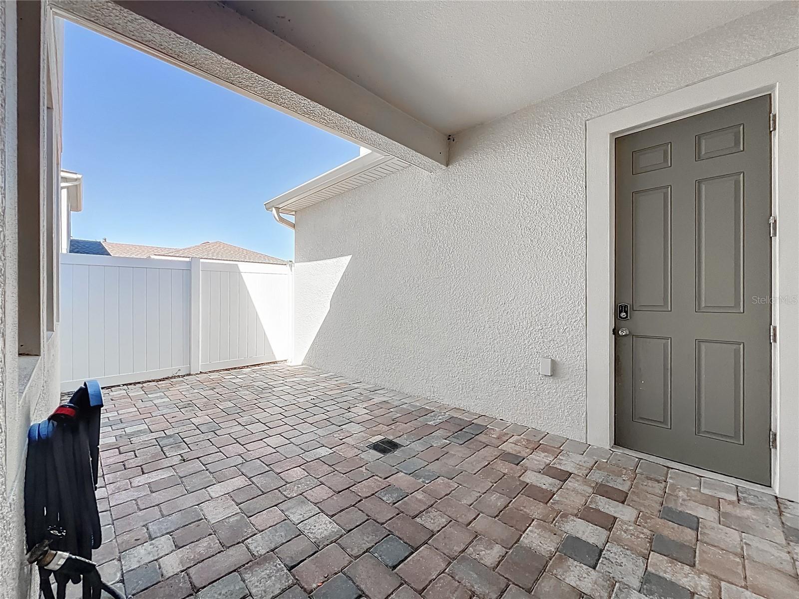 HAWKSMOOR PH 3 - Residential