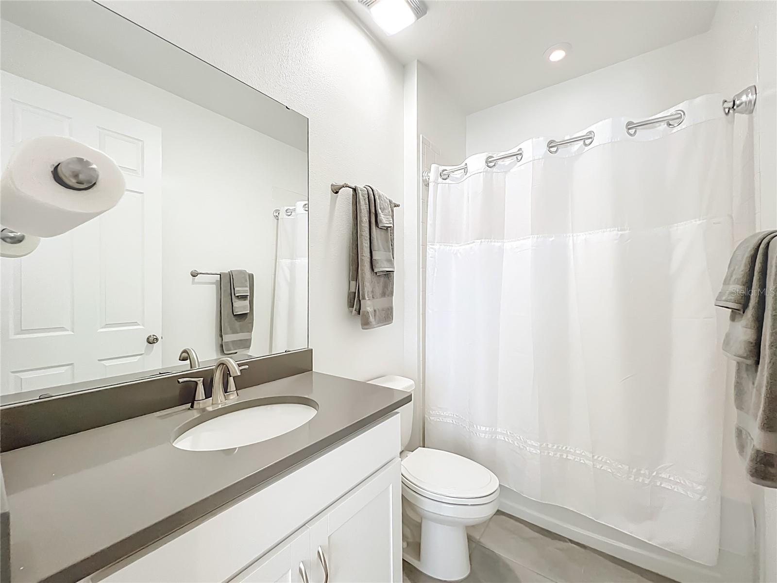 HAWKSMOOR PH 3 - Residential