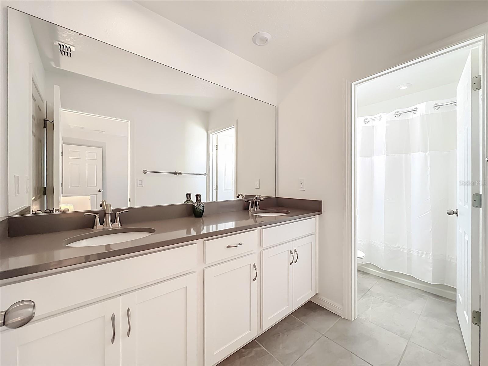 HAWKSMOOR PH 3 - Residential