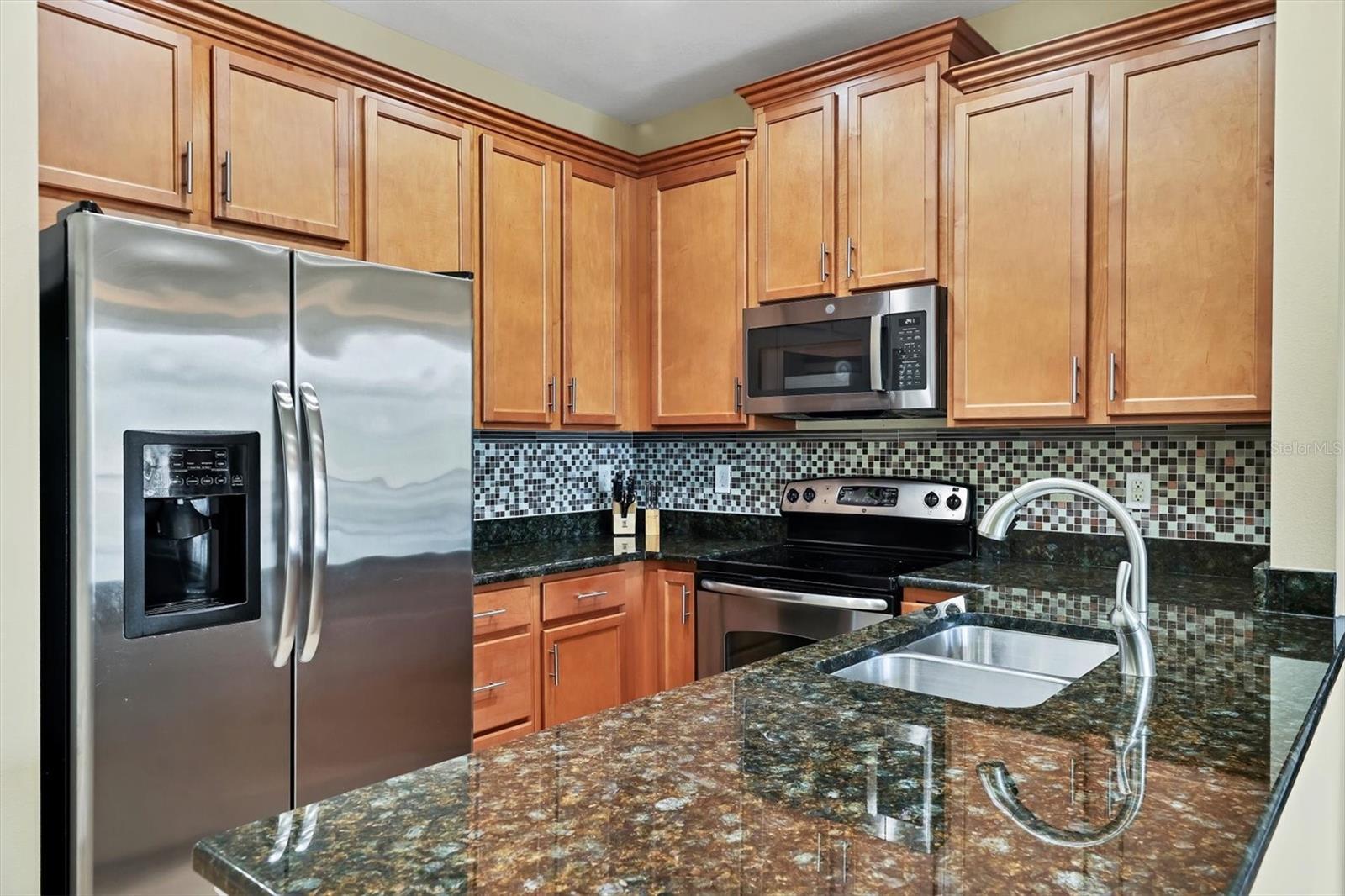 PALMA SOLA TRACE - Residential