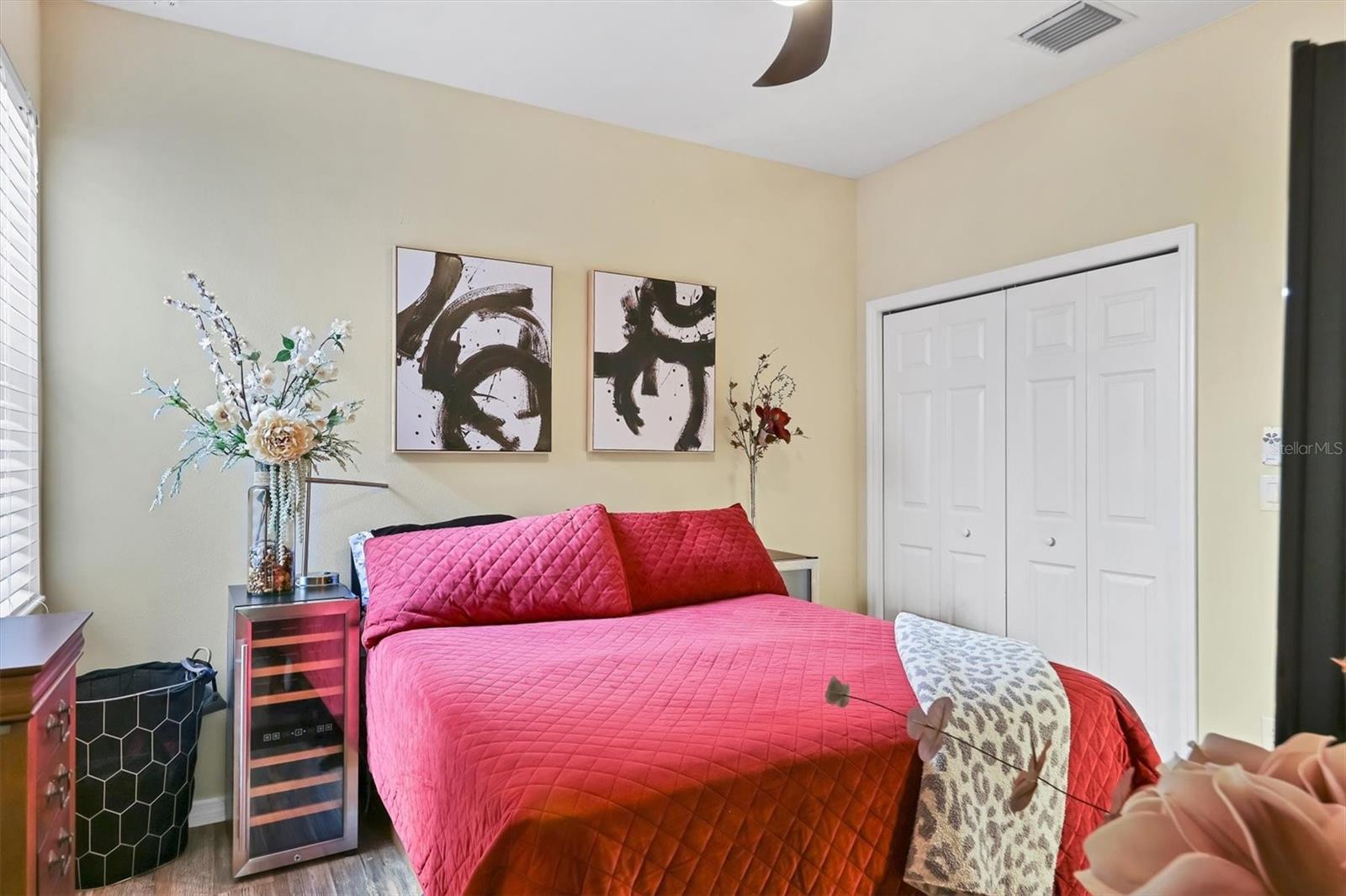 PALMA SOLA TRACE - Residential