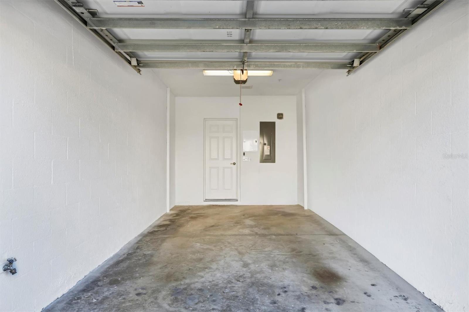 PALMA SOLA TRACE - Residential