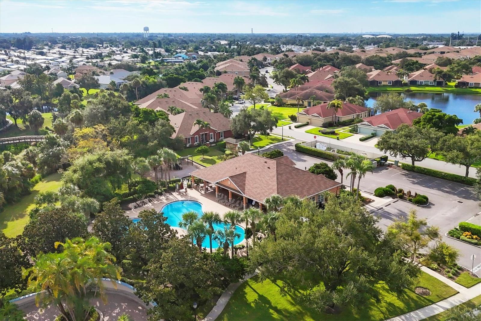 PALMA SOLA TRACE - Residential