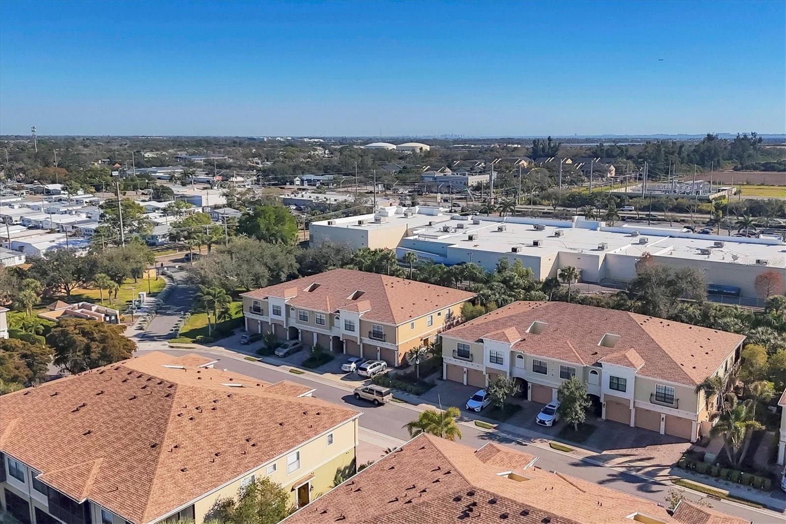 PALMA SOLA TRACE - Residential