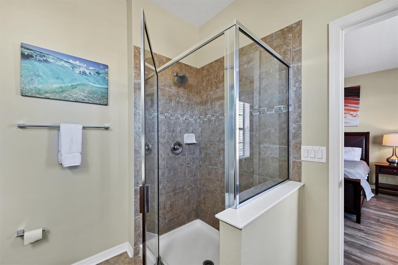 PALMA SOLA TRACE - Residential