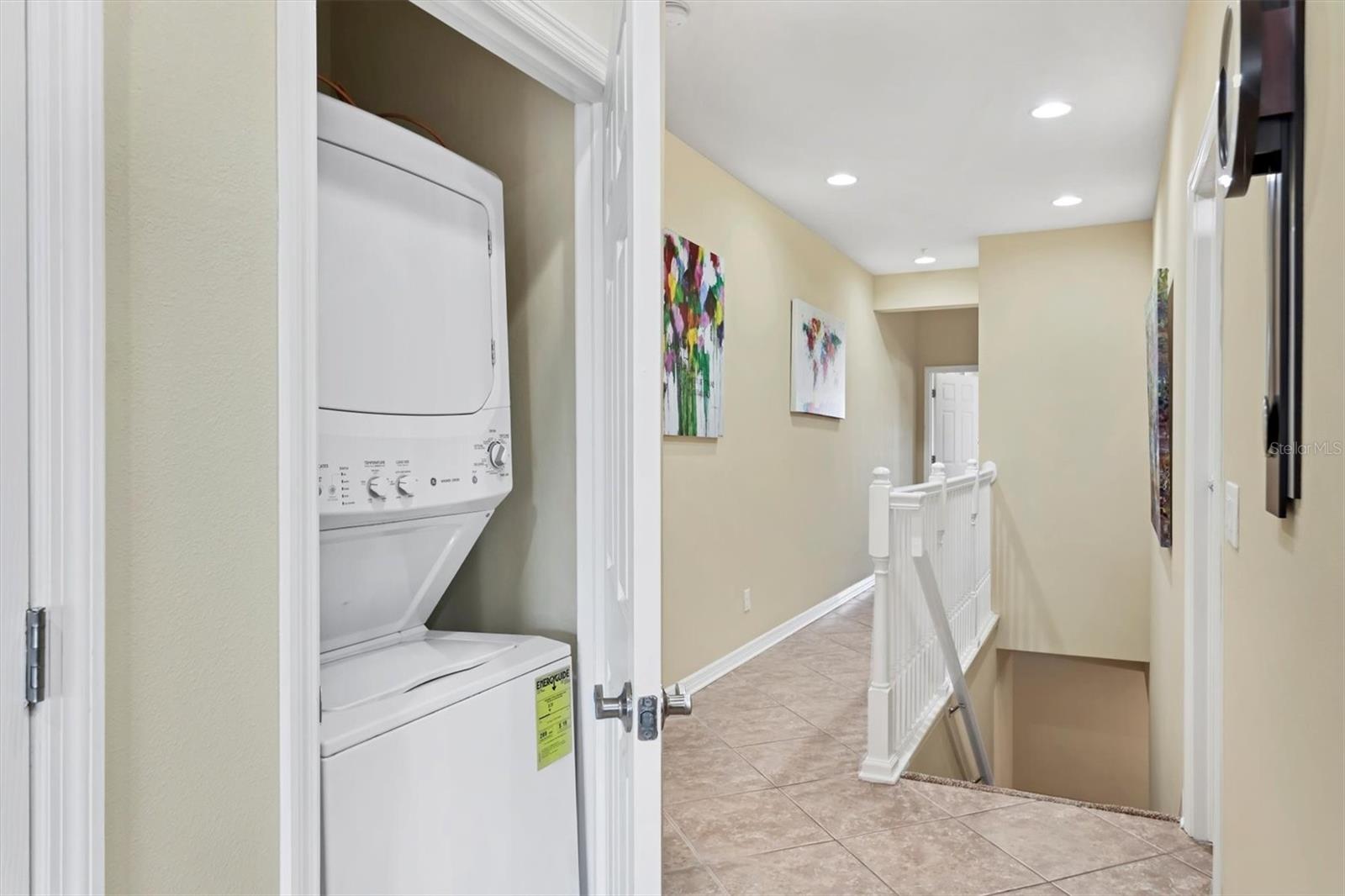 PALMA SOLA TRACE - Residential