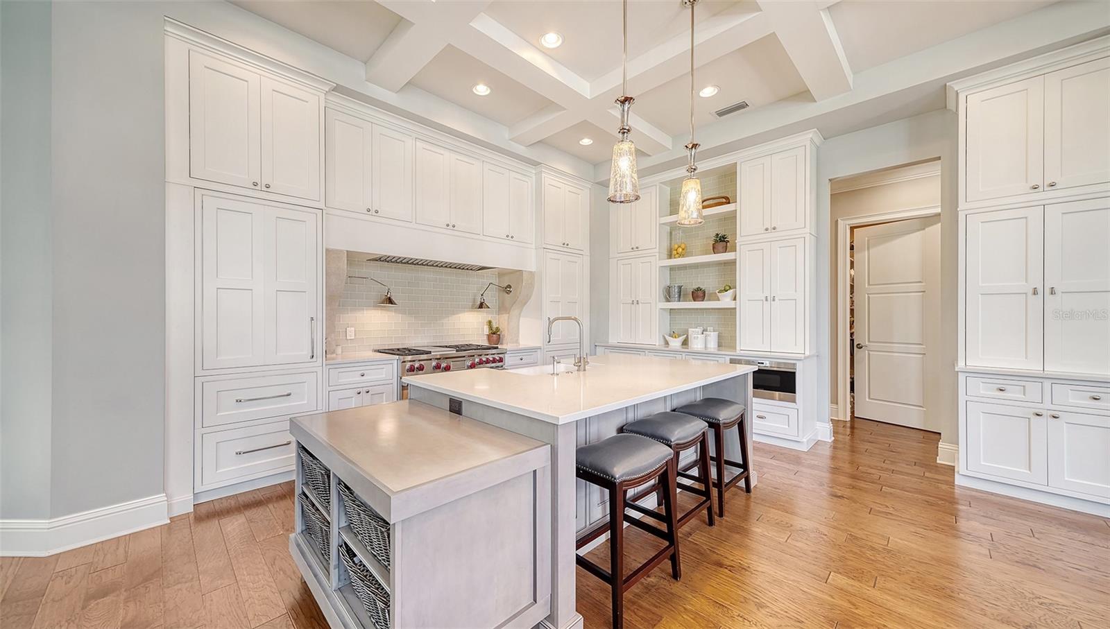 LAKE CLUB PH I - Residential