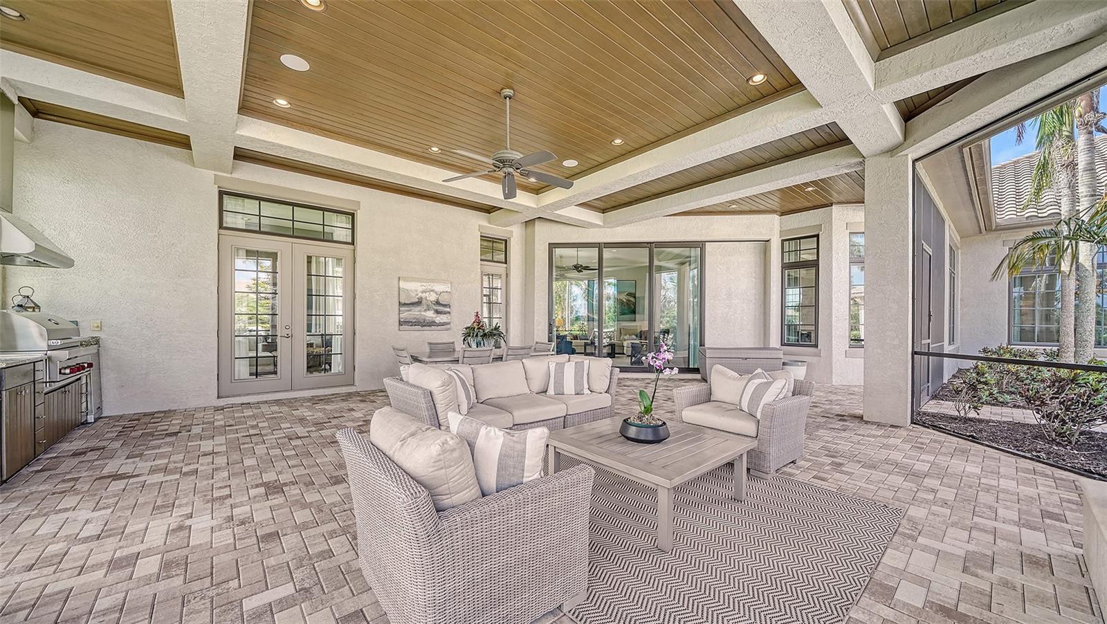 LAKE CLUB PH I - Residential