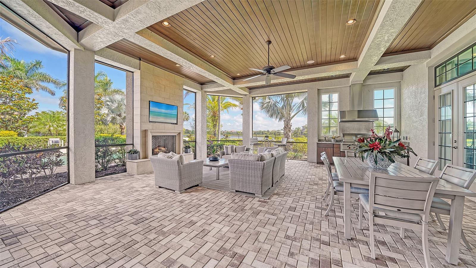 LAKE CLUB PH I - Residential