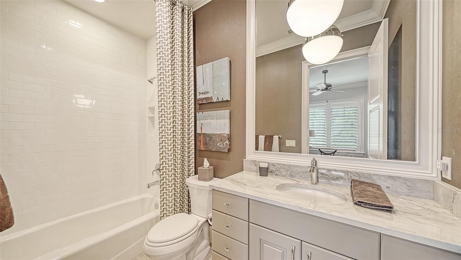 LAKE CLUB PH I - Residential