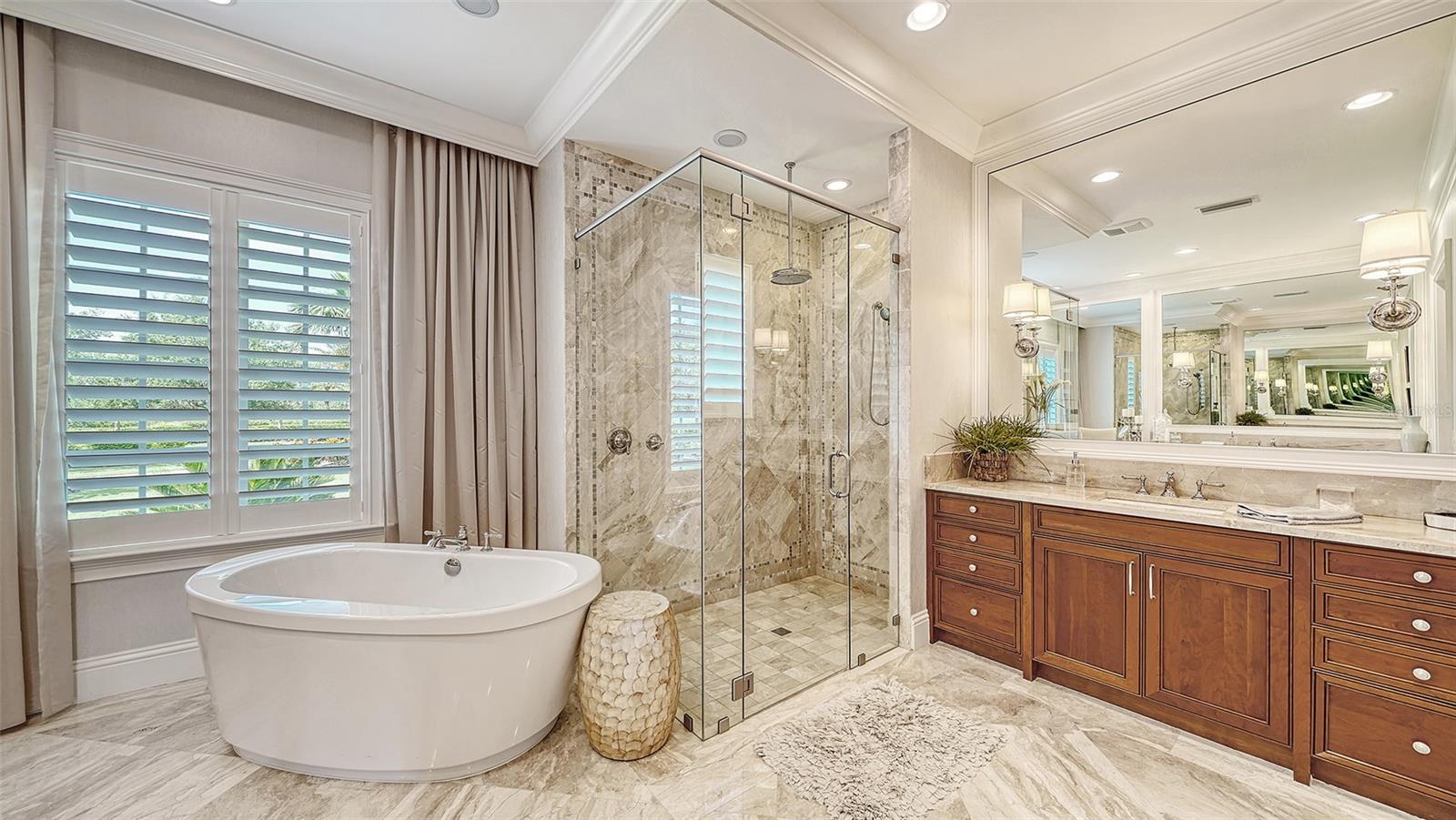 LAKE CLUB PH I - Residential