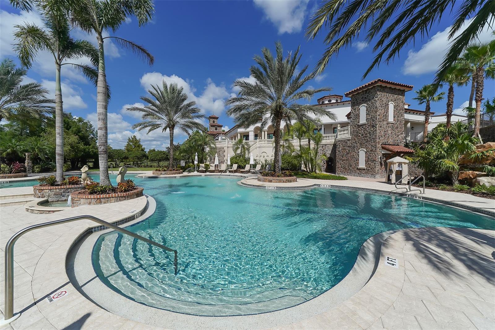 LAKE CLUB PH I - Residential