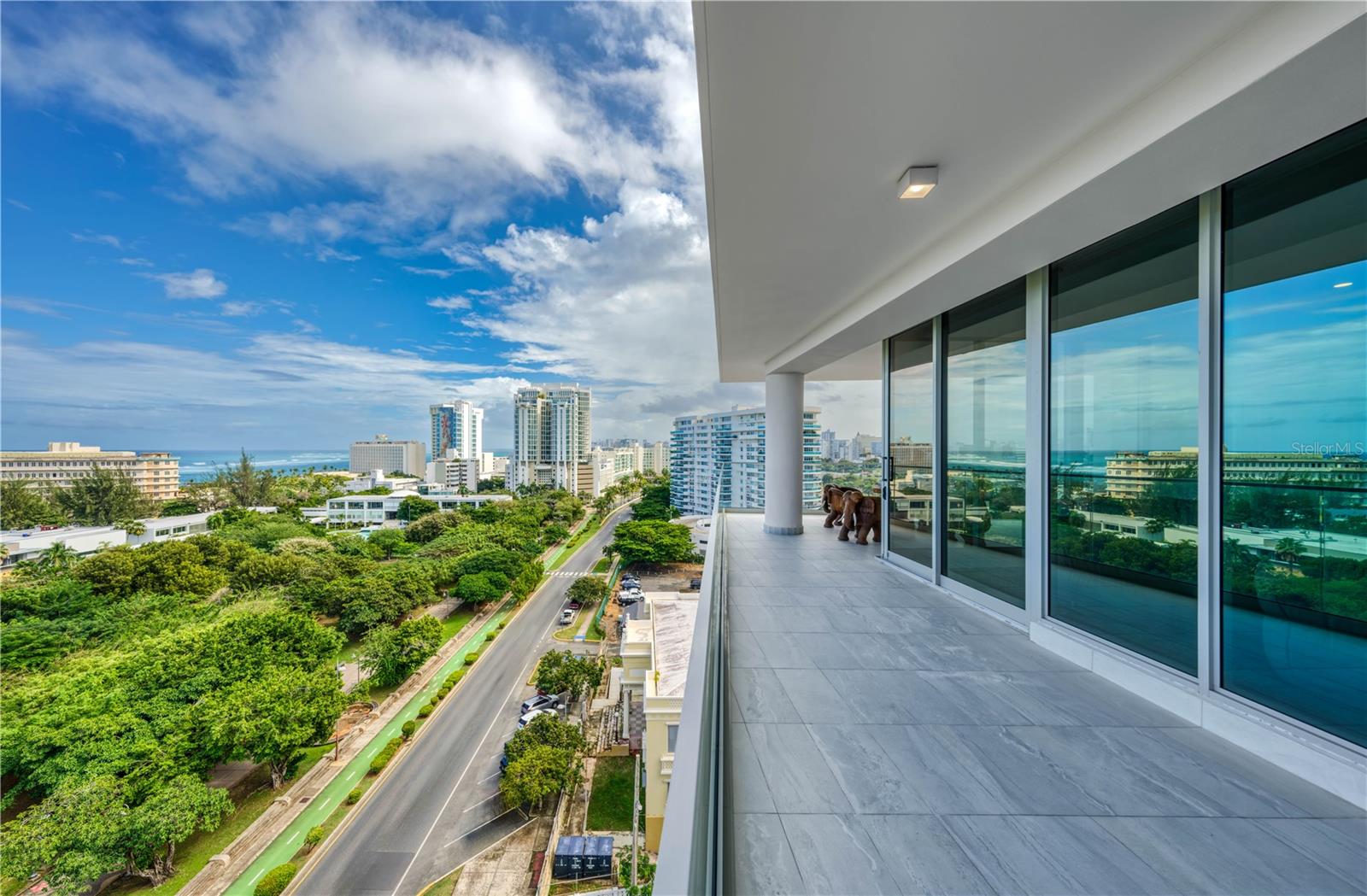 540 AVE. DE LA CONSTITUCION 1101